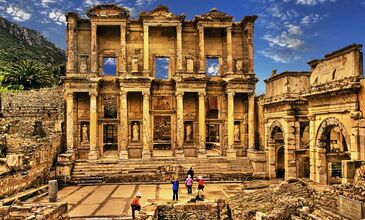 Otobüsle Balkanlar Turu